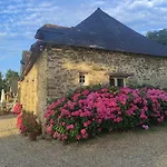 La Petite Gilardiere Gennes-sur-Glaize